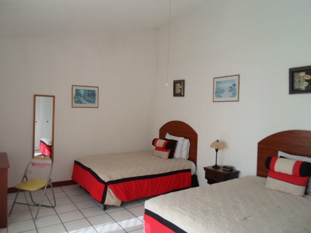 Novohostal B&B Guatemala City Luaran gambar