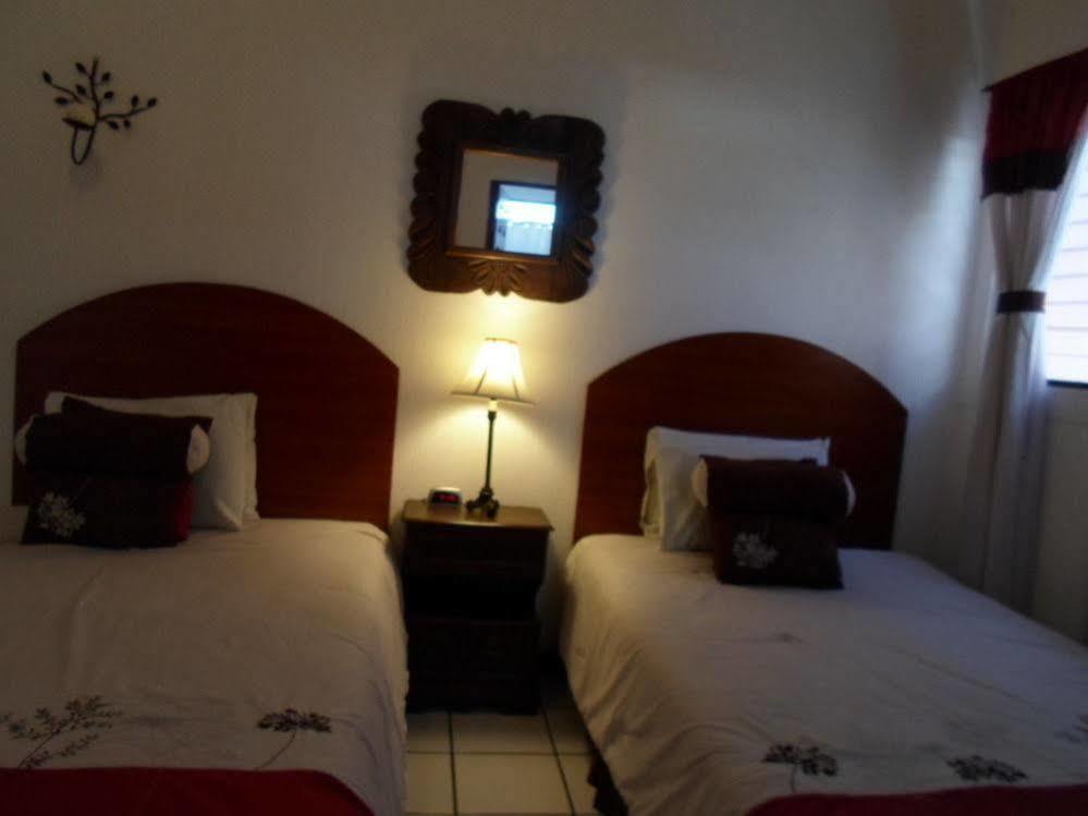 Novohostal B&B Guatemala City Luaran gambar